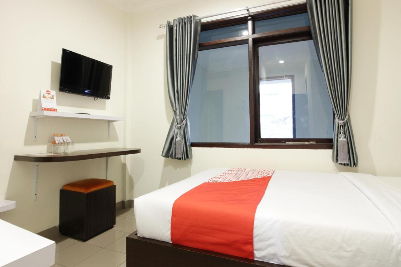 Oyo 202 Kuwera Inn Bandung Luaran gambar