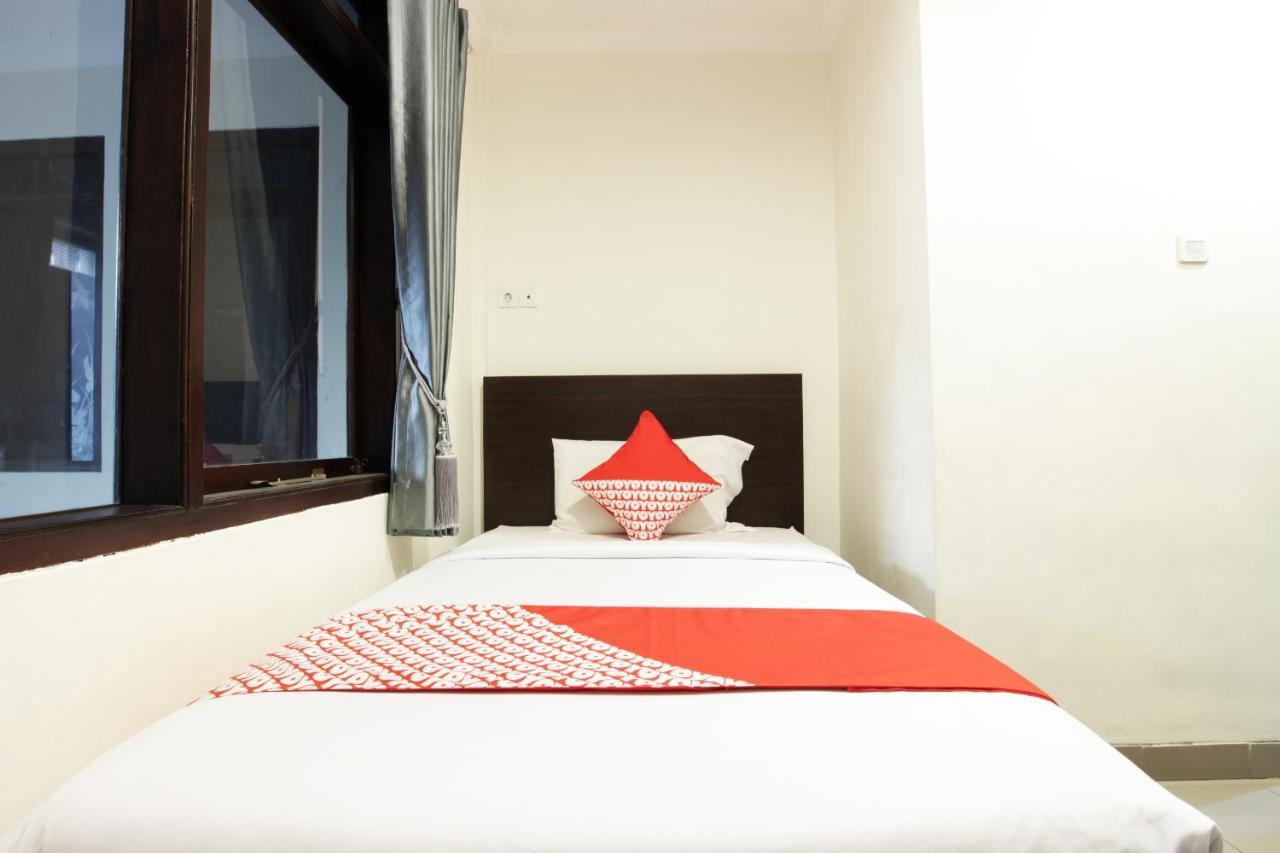 Oyo 202 Kuwera Inn Bandung Luaran gambar